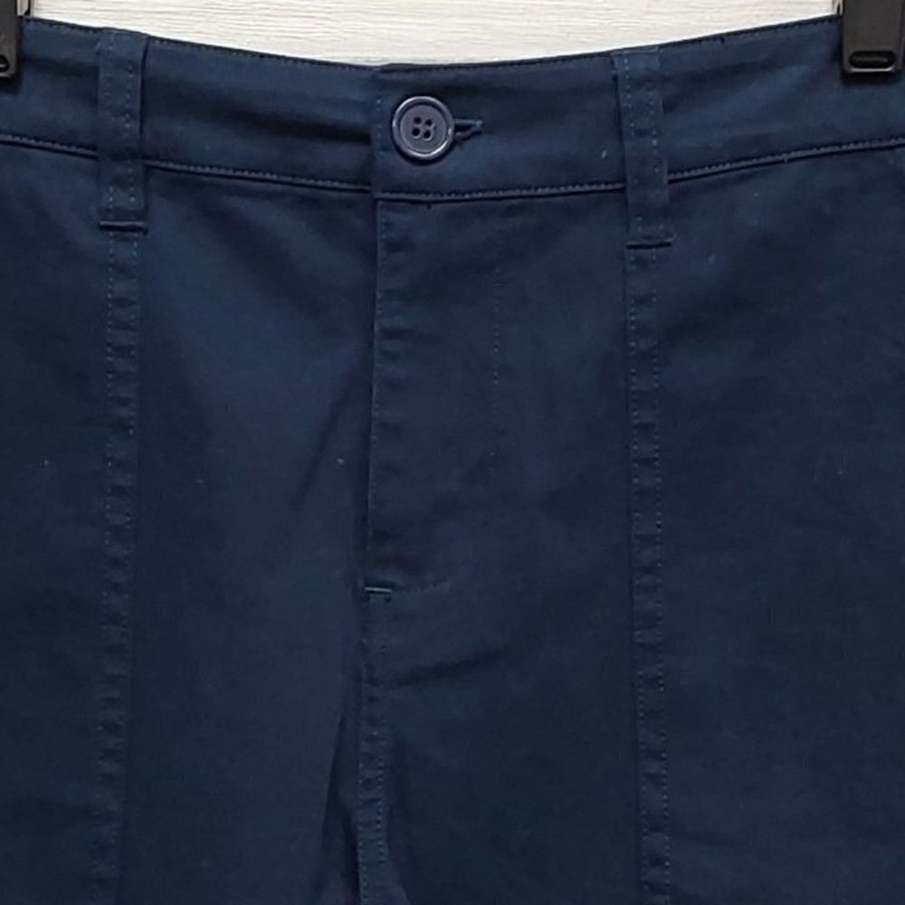 Utilitarian Short | Redy | 4 - Picture 4 of 13